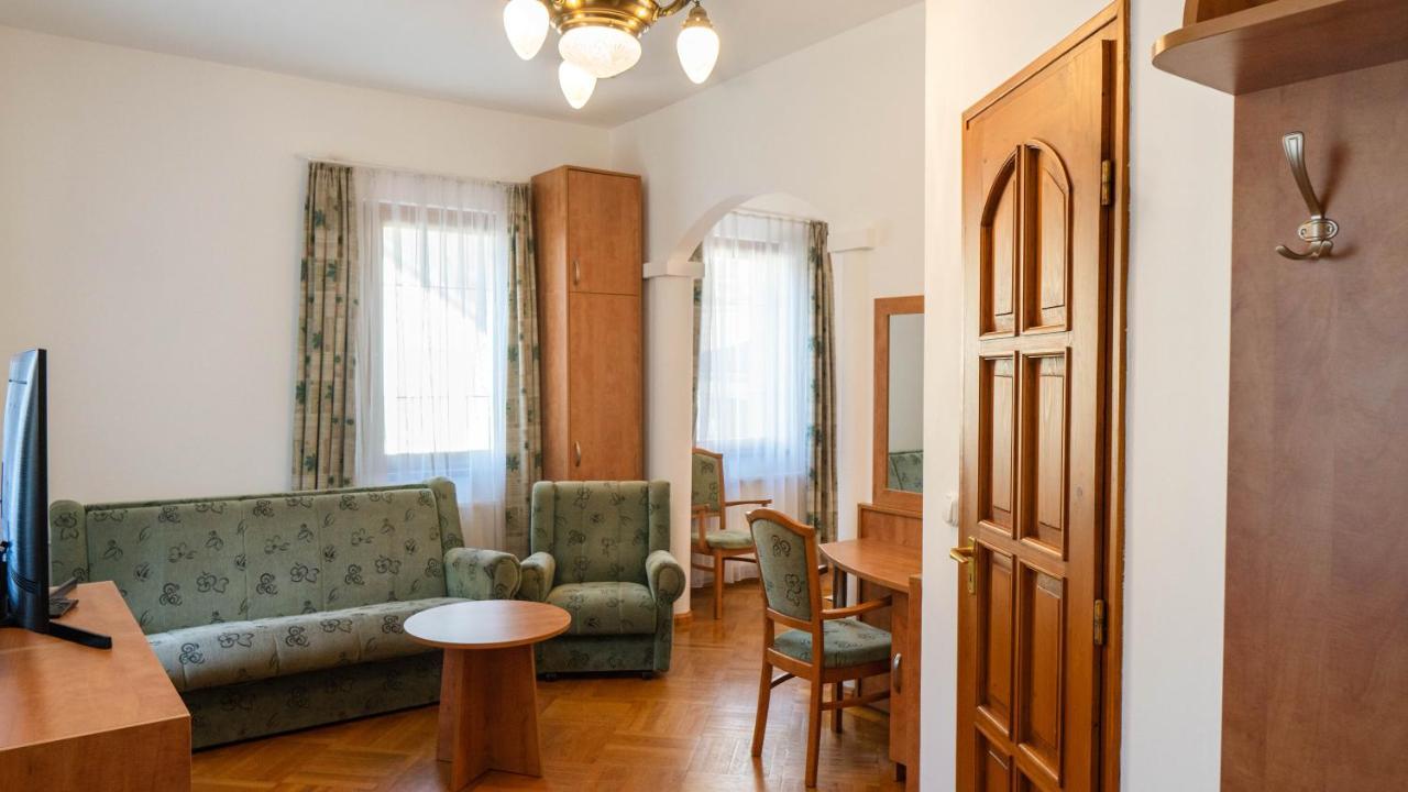 Hidegpataki Fakapu Vadaszhaz Abaujszanto Exterior photo
